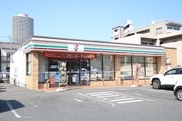 画像16:セブン−イレブン　名古屋川中町店