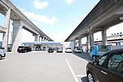 ローソン　西区見寄町店