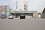 ファミリーマート　名古屋新栄店