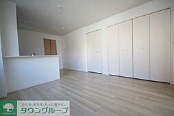 ヴィラローリーIII 102 1階1LDKのリビング/ダイニング