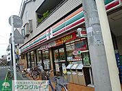 セブンイレブン 232m
