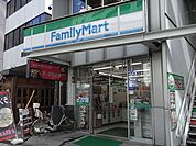 ファミリーマート下石神井一丁目店 968m