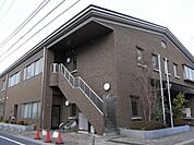 下井草図書館 290m