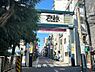 周辺：戸越銀座商店街（700m）