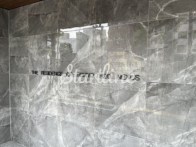 16 / 26