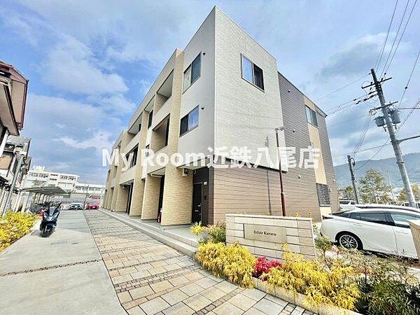 エクレールカララ ｜大阪府八尾市高安町北5丁目(賃貸アパート2LDK・3階・69.89㎡)の写真 その1