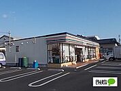 コンビニ「セブンイレブン富士市中丸店まで76m」