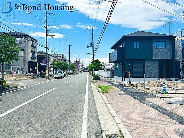 周辺を拡大表示