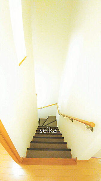画像12:2階のお部屋へは内階段を上ります