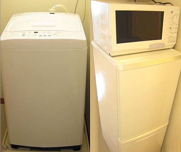 画像14:全自動洗濯機、冷蔵庫、電子レンジ付き