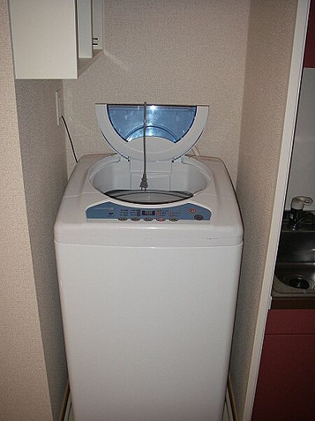 画像9:全自動洗濯機付き