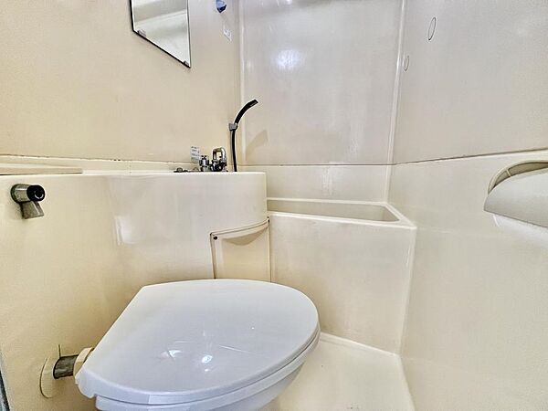 トイレを拡大表示
