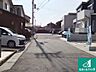 その他：周辺は閑静な住宅街！前面道路広々で車の出し入れも便利です。駐車が苦手な方でも安心して車庫入れできます！