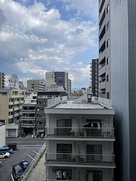 広島県広島市中区猫屋町(賃貸マンション2LDK・6階・50.86㎡)の写真 その17