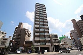 広島県広島市南区松川町（賃貸マンション1K・11階・27.86㎡） その1