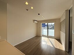 広島高速交通アストラムライン 伴中央駅 徒歩5分の賃貸マンション 2階2LDKのリビング/ダイニング