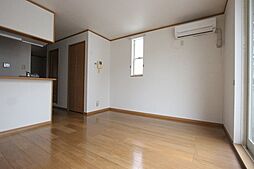 JR山陽本線 向洋駅 徒歩27分の賃貸アパート 2階1LDKのリビング/ダイニング