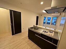 JR可部線 古市橋駅 徒歩4分の賃貸アパート 2階1LDKのリビング/ダイニング