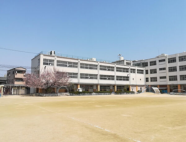 画像23:【小学校】大阪市立茨田東小学校まで262ｍ