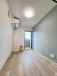 ロッソ・カンパーナ 2階1Kのリビング/ダイニング