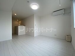 オプション坂下 401 4階1LDKのリビング/ダイニング