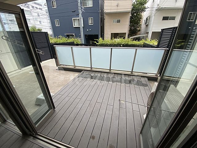 バルコニー