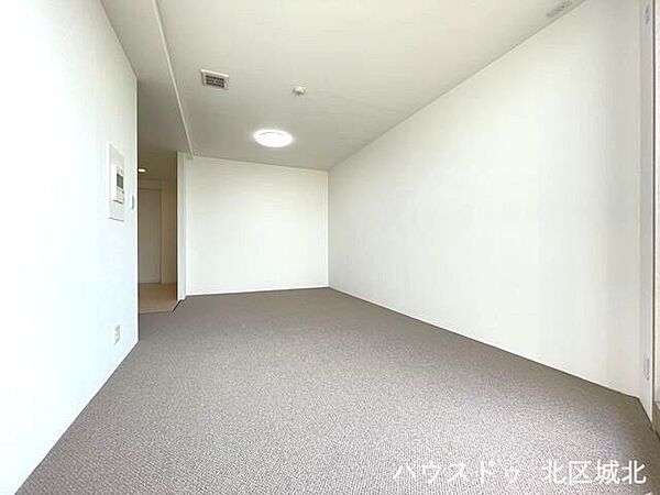 リビング/ダイニングを拡大表示