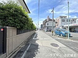 北区瑠璃光町3丁目:前面道路