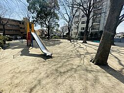 パークシティ鳥見A棟:施設内公園