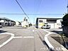 その他：【北側前面道路】2台の車がすれ違うことが出来る道幅です。
