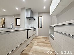 名古屋市西区稲生町1丁目:キッチン