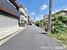 その他：【南側前面道路】幅員約5.4ｍ前面道路。引っ越しトラックなど大きな車も余裕をもって通行することができます。