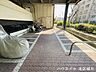 その他：共用部にはバイク置き場が設けられています。大切なバイクを敷地内に駐輪できます。
