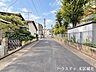 その他：【西側前面道路】幅員約5.9ｍ前面道路。道路幅にゆとりがあるので、車種を選びません。大きめの車に乗りたい方にもオススメです。