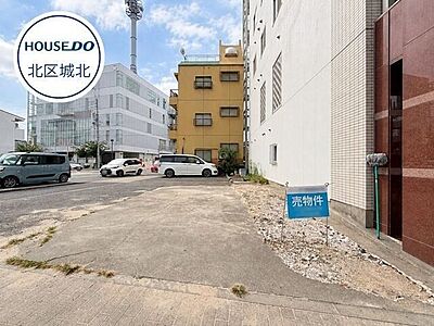 外観:●西区花の木2丁目エリア●◇城西小学校:徒歩約9分◇浄心中学校:徒歩約12分◇フィール花の木店:徒歩約6分◇ヨシヅヤ名古屋名西店:徒歩約16分◇花ノ木公園:徒歩約3分 外観:●西区花の木2丁目エリア●◇城西小学校:徒歩約9分◇浄心中学校:徒歩約12分◇フィール花の木店:徒歩約6分◇ヨシヅヤ名古屋名西店:徒歩約16分◇花ノ木公園:徒歩約3分