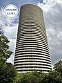 43階建てのタ...