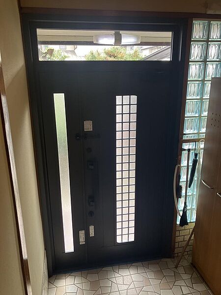 玄関を拡大表示