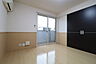 室内：LDK11帖