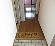 広々とした玄関周りです