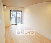 フローリングでとても綺麗なお部屋です。
