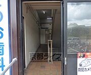 建物入り口です。