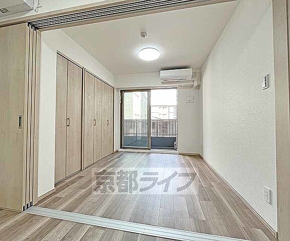 寝室