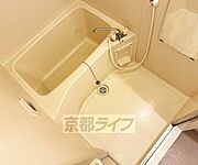 清潔感のあるバスルームです・