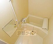 清潔感のある浴室です