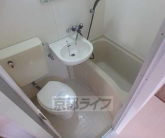 浴室