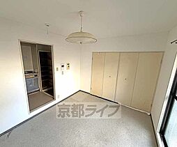 京都市営烏丸線 丸太町駅 徒歩9分の賃貸マンション 1階1Kのリビング/ダイニング