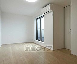 近鉄京都線 伏見駅 徒歩1分の賃貸アパート 1階1Kのリビング/ダイニング