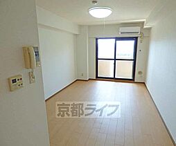 京都市営烏丸線 烏丸御池駅 徒歩10分の賃貸マンション 2階1Kのリビング/ダイニング