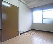 明るいお部屋です。