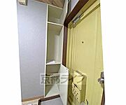 玄関収納です。